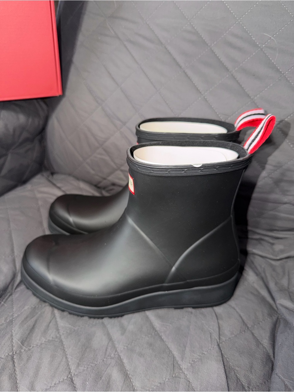 Hunter Women’s Play Short Rain Boots size 9
